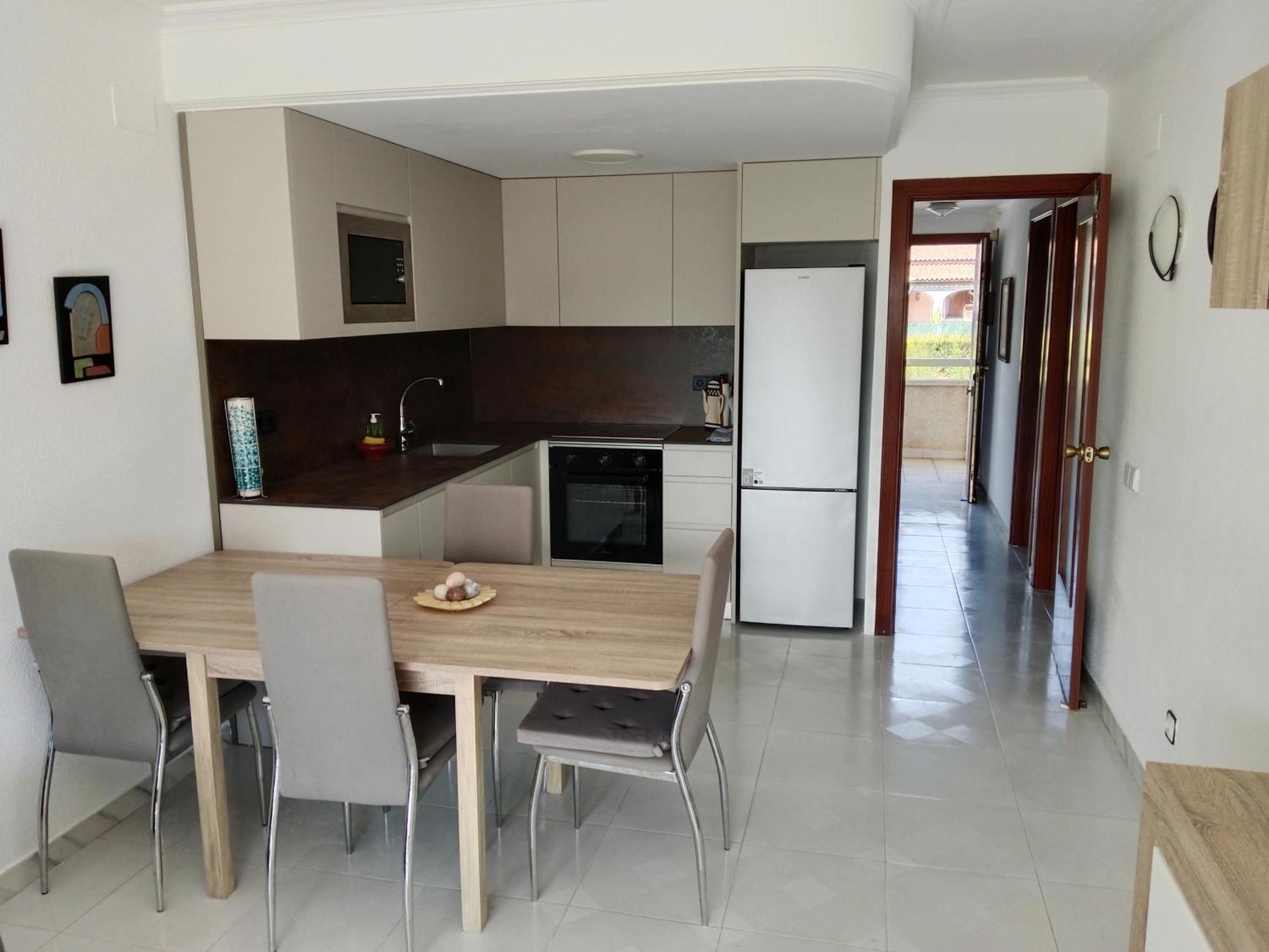 Cozzy Flat In A Quiet And Nice Area / Acogedor Apartamento En Zona Tranquila Y Agradable Cambrils Esterno foto